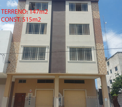 En El Cambio se Vende Edificio Comercial/Residencial con Bodega, Oficinas, Departamento y Rooftop para Restaurante Equipado